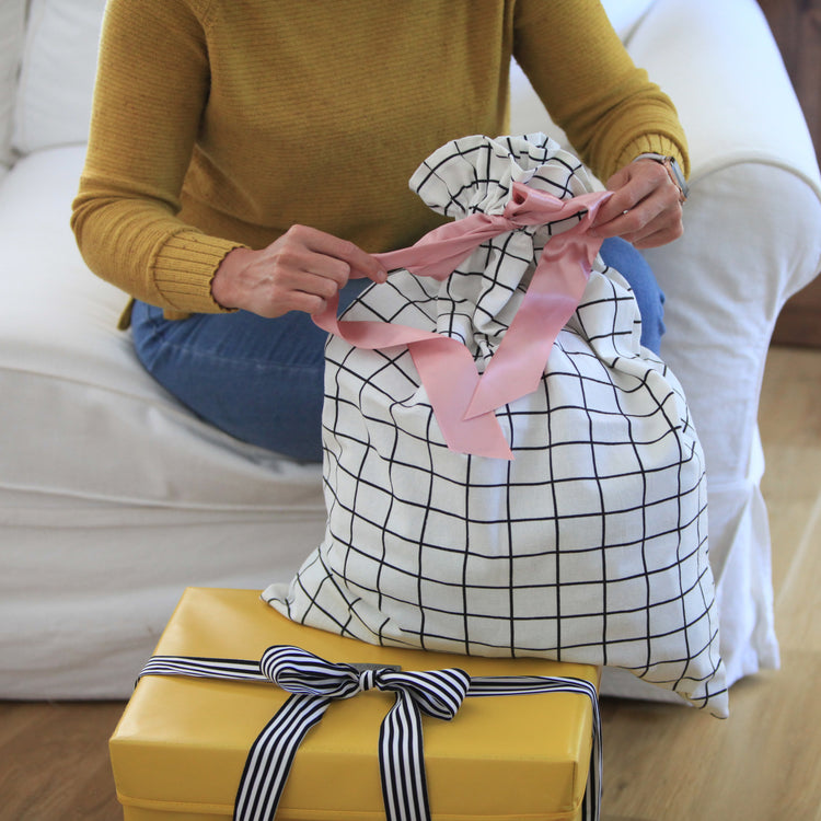 Women’s Reusable Fabric Gift Wrap